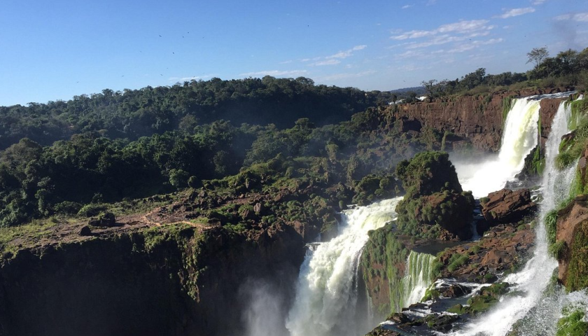  PUERTO IGUAZU 