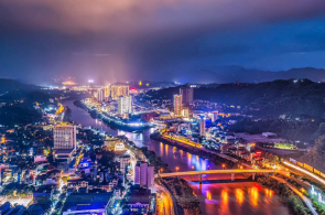 Hanoi - Halong - Lao Cai - Sapa - Danang - Hoian