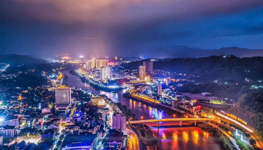 Hanoi - Halong - Lao Cai - Sapa - Danang - Hoian