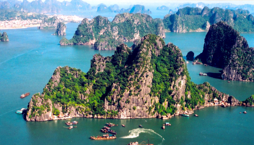 Ha Long 